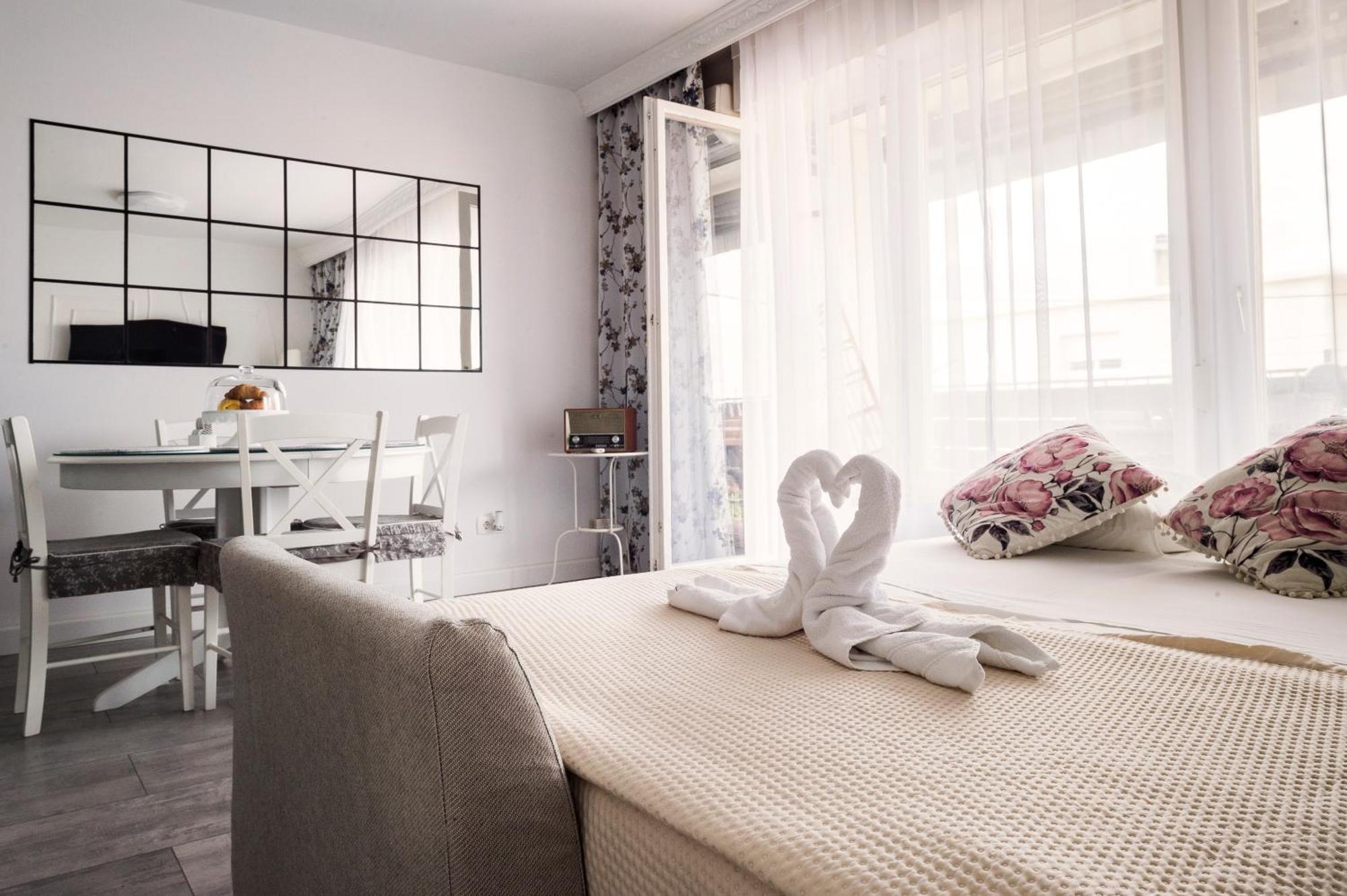 Apartman Hill ポドストラナ エクステリア 写真